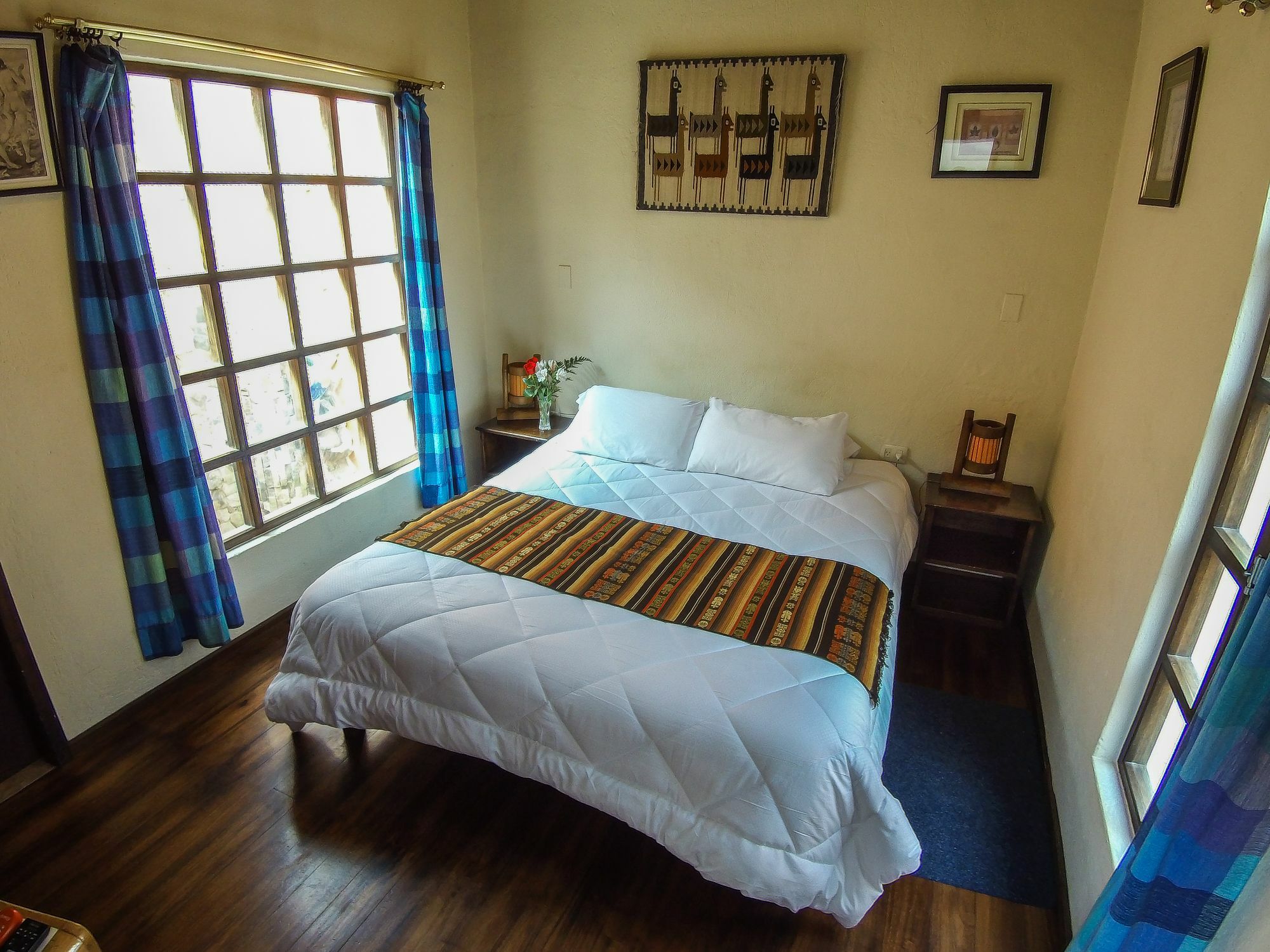 Ostello Casa Del Arupo Quito Esterno foto