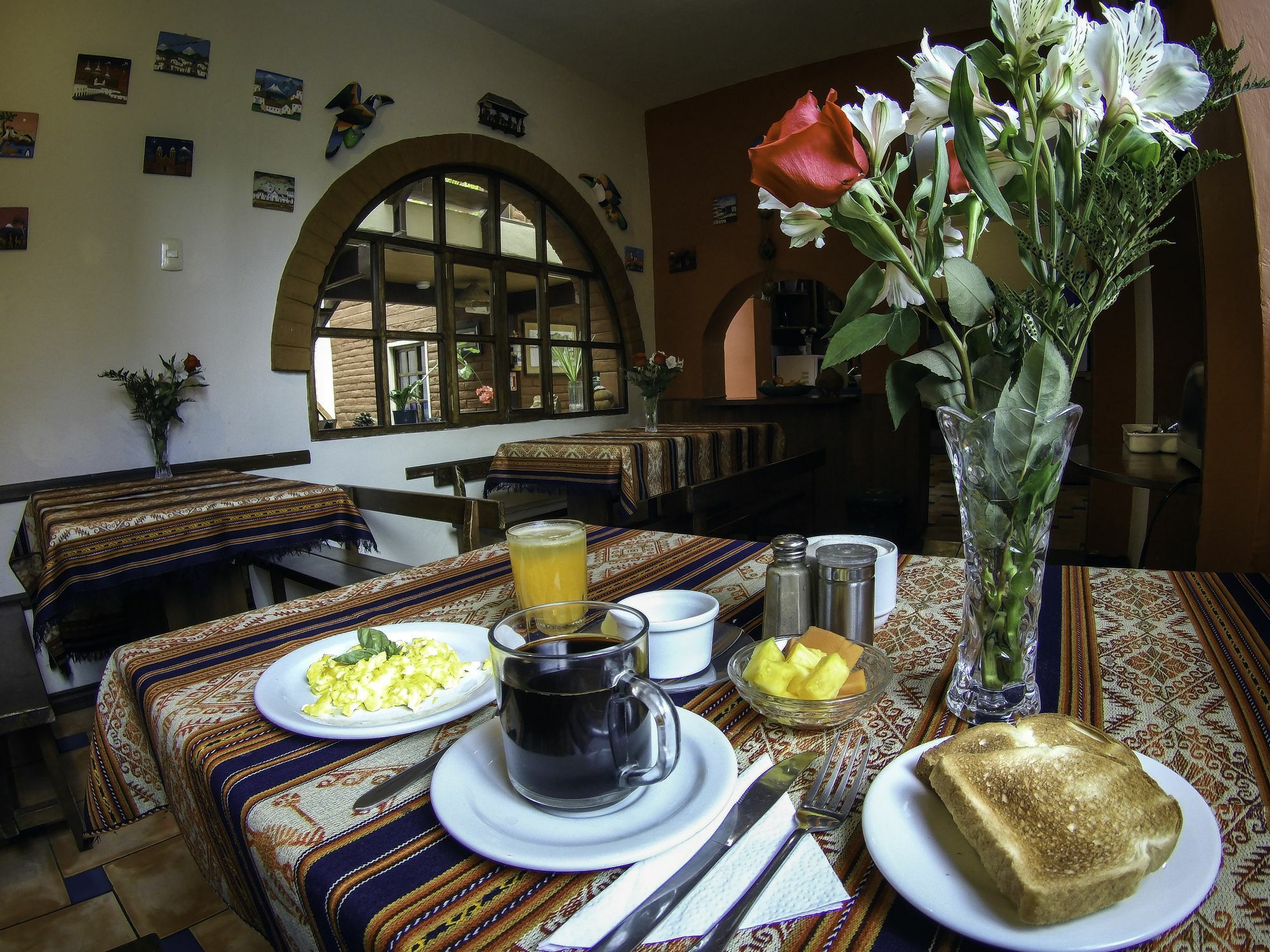 Ostello Casa Del Arupo Quito Esterno foto